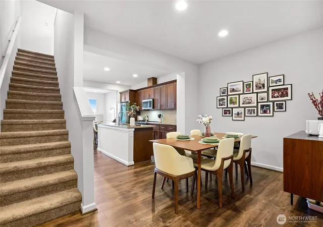 Photo 4 of Townhouse for sale at 22328 88th Way S #I105, Kent, WA 98031 | MLS# NWM2555876 | Listing updated on 2026-09-22