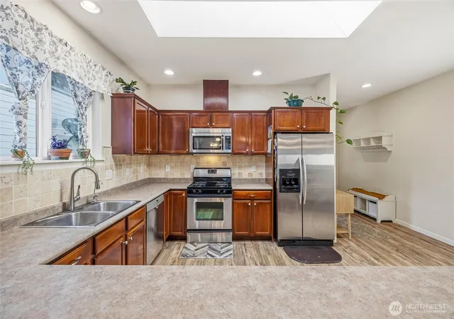 Photo 4 of Single family home for sale at 2631 Lochcarron Dr, Ferndale, WA 98248 | MLS# NWM2555904 | Listing updated on 2026-09-22