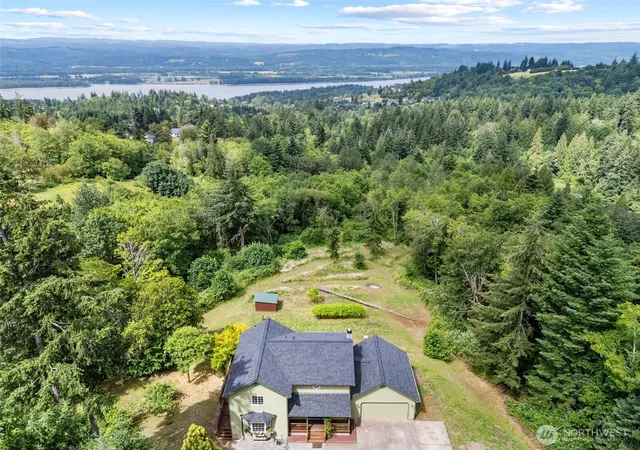 Photo 3 of Single family home for sale at 4955 Green Mountain Rd, Kalama, WA 98625 | MLS# NWM2555916 | Listing updated on 2026-09-22