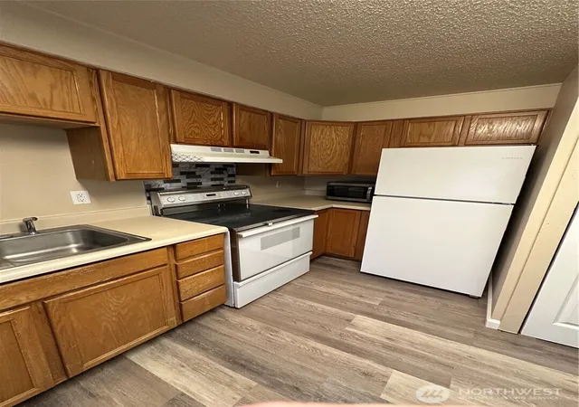 Photo 4 of Multi family home for sale at 9112 336th Street S, Roy, WA 98580 | MLS# NWM2555926 | Listing updated on 2026-09-22