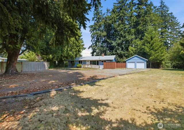 Photo 3 of Sale Pending at 6201 44th Avenue E, Tacoma, WA 98443 | MLS# NWM2555949 | Listing updated on 2026-09-25