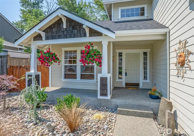 Photo 2 of Single family home for sale at 714 122nd Avenue Ct E, Edgewood, WA 98372 | MLS# NWM2555953 | Listing updated on 2026-09-30