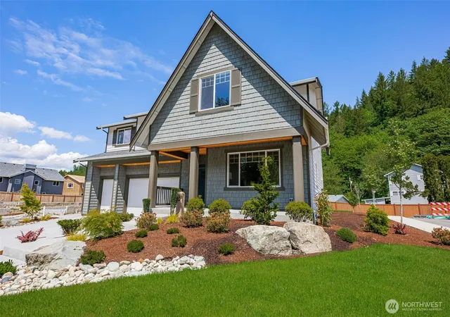 Photo 3 of Single family home for sale at 45021 Se Tanner Rd, North Bend, WA 98045 | MLS# NWM2555963 | Listing updated on 2026-09-22