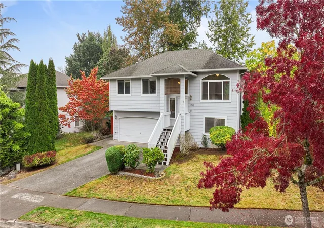 Single family home for sale at 19601 Knoll Dr, Arlington, WA 98223 | MLS# NWM2555964