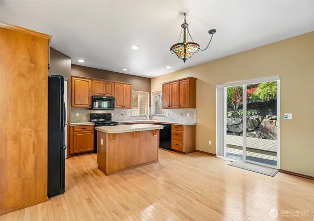 Photo 4 of Sale Pending at 1824 23rd Street, Snohomish, WA 98290 | MLS# NWM2555983 | Listing updated on 2026-10-01
