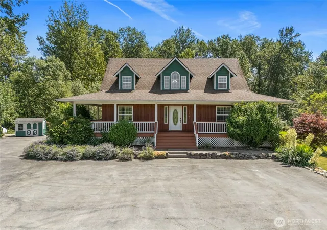 Photo 2 of Single family home for sale at 11915 151st Avenue Ct E, Puyallup, WA 98374 | MLS# NWM2555991 | Listing updated on 2026-09-22