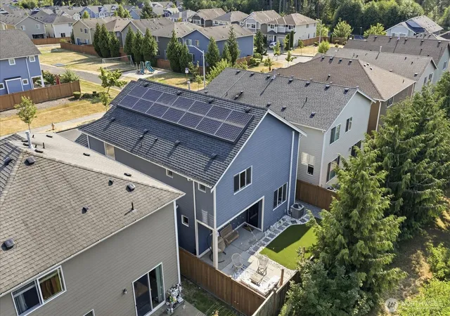 Photo 3 of Single family home for sale at 3917 174th Place SE, Bothell, WA 98012 | MLS# NWM2556021 | Listing updated on 2026-09-22