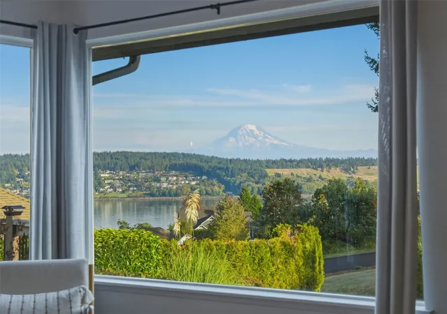 Photo 1 of Single family home for sale at 1263 Pilchuck Dr, Fox Island, WA 98333 | MLS# NWM2556113 | Listing updated on 2026-10-26