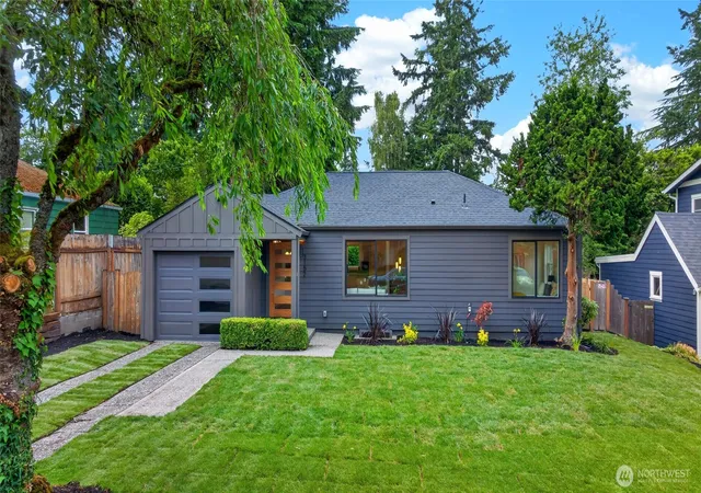 Photo 1 of Single family home for sale at 3152 Ne 82nd Street, Seattle, WA 98115 | MLS# NWM2556123 | Listing updated on 2026-10-09