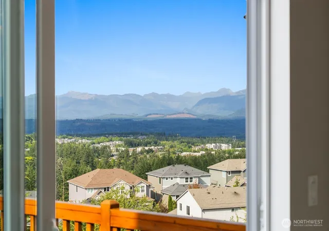 Photo 3 of Single family home for sale at 34026 Se Klaus St, Snoqualmie, WA 98065 | MLS# NWM2556129 | Listing updated on 2026-09-22