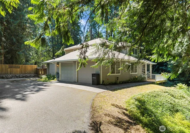 Photo 1 of Single family home for sale at 31663 Ne 106th Street, Carnation, WA 98014 | MLS# NWM2556132 | Listing updated on 2026-09-26