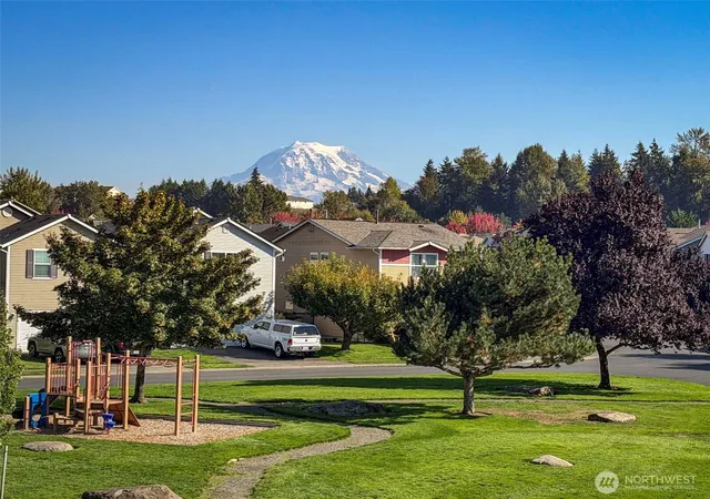 Photo 3 of Single family home for sale at 18502 94th Avenue E, Puyallup, WA 98375 | MLS# NWM2556161 | Listing updated on 2026-10-21