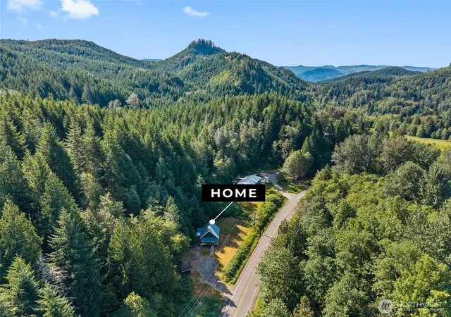 Photo 3 of Sale Pending at 995 Davis Lake Rd, Morton, WA 98356 | MLS# NWM2556168 | Listing updated on 2026-10-02