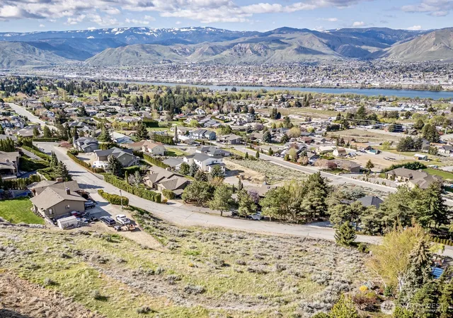 Photo 1 of Land for sale at 0 Mountain View Dr, East Wenatchee, WA 98802 | MLS# NWM2556169 | Listing updated on 2026-09-22