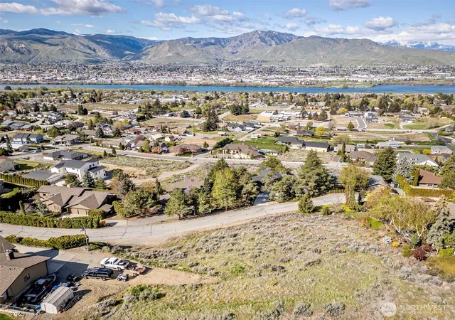 Photo 3 of Land for sale at 0 Mountain View Dr, East Wenatchee, WA 98802 | MLS# NWM2556169 | Listing updated on 2026-09-22