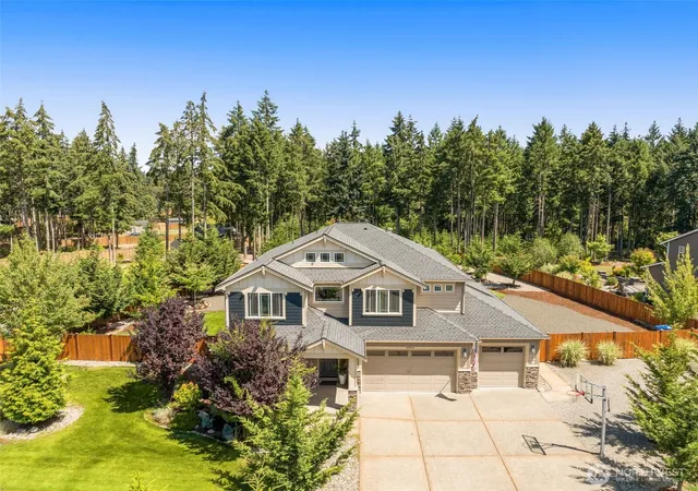 Photo 3 of Single family home for sale at 4840 Skylark St NE, Olympia, WA 98516 | MLS# NWM2556214 | Listing updated on 2026-10-02