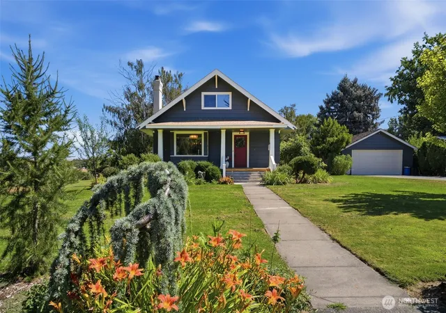 Photo 1 of Single family home for sale at 106 7th Street, Prosser, WA 99350 | MLS# NWM2556222 | Listing updated on 2026-10-06