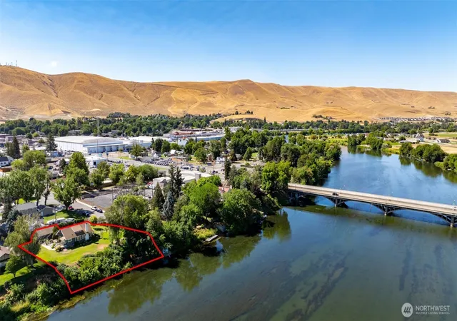 Photo 40 of Single family home for sale at 106 7th Street, Prosser, WA 99350 | MLS# NWM2556222 | Listing updated on 2026-10-06