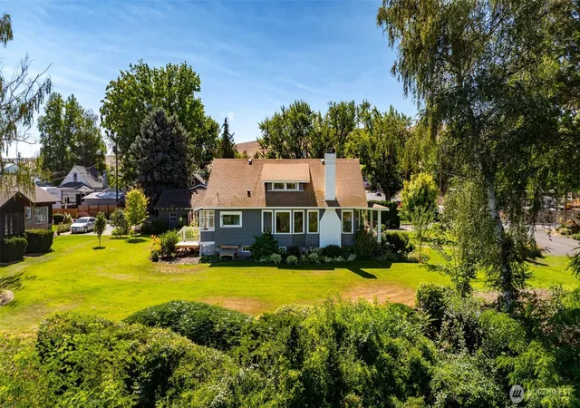 Photo 4 of Single family home for sale at 106 7th Street, Prosser, WA 99350 | MLS# NWM2556222 | Listing updated on 2026-10-06