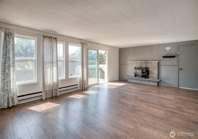 Photo 3 of Single family home for sale at 516 Sand Dune Ave SW, Ocean Shores, WA 98569 | MLS# NWM2556243 | Listing updated on 2026-09-22