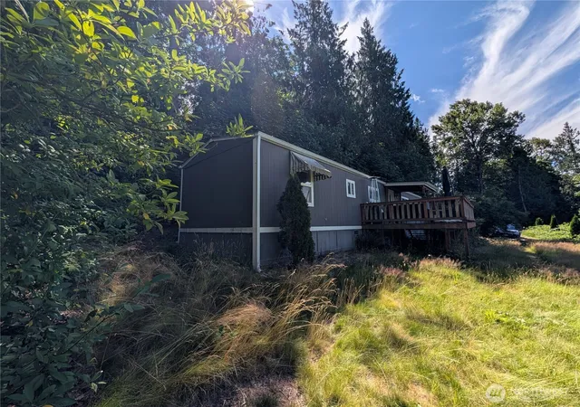 Photo 3 of Manufactured home for sale at 6109 Cemetery Rd, Arlington, WA 98223 | MLS# NWM2556256 | Listing updated on 2026-09-25