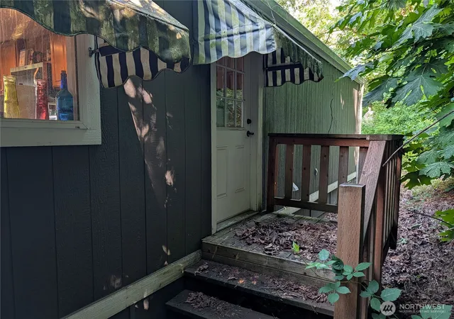 Photo 4 of Manufactured home for sale at 6109 Cemetery Rd, Arlington, WA 98223 | MLS# NWM2556256 | Listing updated on 2026-09-25