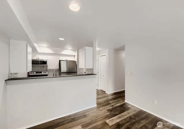 Photo 3 of Sale Pending at 18621 Blueberry Ln #B209, Monroe, WA 98272 | MLS# NWM2556267 | Listing updated on 2026-09-27