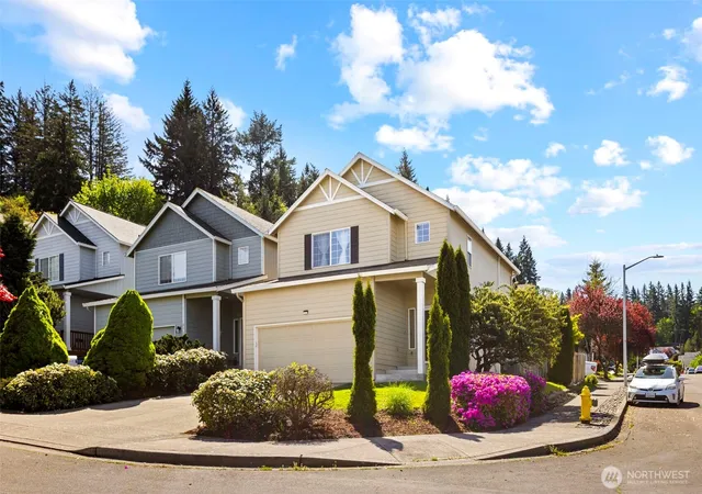 Photo 2 of Single family home for sale at 3418 Nw 30th Circle, Camas, WA 98607 | MLS# NWM2556275 | Listing updated on 2026-10-02