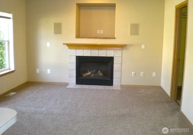 Photo 3 of Single family home for sale at 9124 Lewis Ne, Lacey, WA 98516 | MLS# NWM2556277 | Listing updated on 2026-09-19