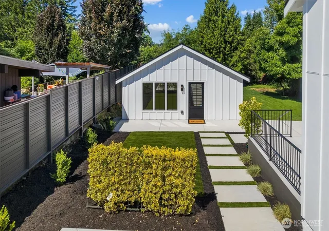 Photo 3 of Single family home for sale at 7743 Seward Park Ave S, Seattle, WA 98118 | MLS# NWM2556295 | Listing updated on 2026-09-22