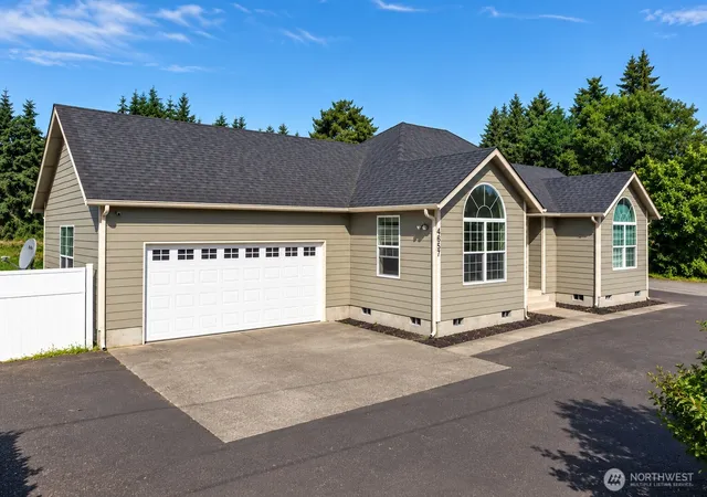 Photo 1 of Single family home for sale at 4657 Ohio St, Longview, WA 98632 | MLS# NWM2556321 | Listing updated on 2026-09-22