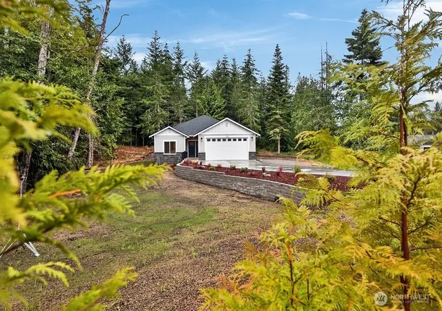 Photo 2 of Single family home for sale at 154 Shauna Pl, Sequim, WA 98382 | MLS# NWM2556352 | Listing updated on 2026-09-22