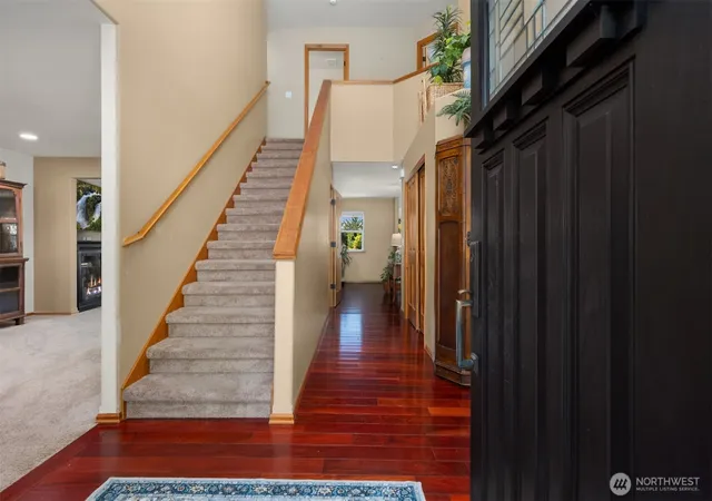 Photo 4 of Single family home for sale at 34059 Brg View Dr NE, Kingston, WA 98346 | MLS# NWM2556379 | Listing updated on 2026-09-22