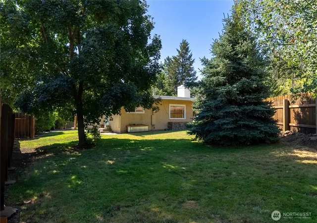 Photo 3 of Single family home for sale at 658 Twisp Carlton Rd, Twisp, WA 98856 | MLS# NWM2556386 | Listing updated on 2026-09-22
