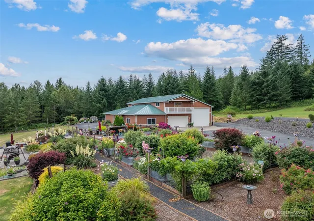 Photo 1 of Single family home for sale at 222 Volcano Ln, Chehalis, WA 98532 | MLS# NWM2556389 | Listing updated on 2026-09-19