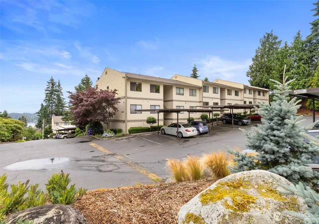 Photo 1 of Condo for sale at 26435 Pennsylvania Ave #47, Kingston, WA 98346 | MLS# NWM2556449 | Listing updated on 2026-09-22