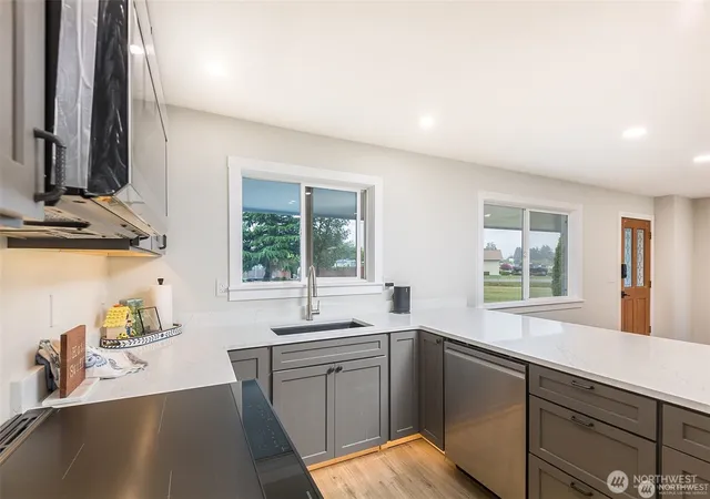 Photo 4 of House for sale at 11 Stone Rd, Sequim, WA 98382 | MLS# NWM2556471 | Listing updated on 2026-09-22