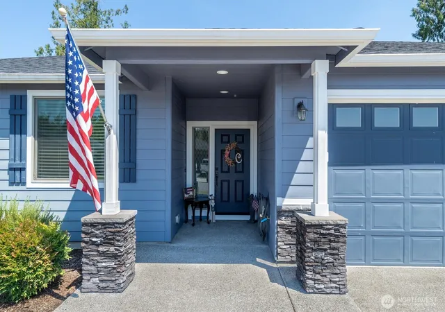Photo 2 of Single family home for sale at 116 Zephyr Dr, Silverlake, WA 98645 | MLS# NWM2556497 | Listing updated on 2026-09-22