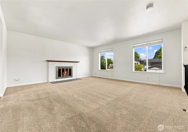 Photo 2 of Sale Pending at 12629 Se 277th Place, Kent, WA 98030 | MLS# NWM2556549 | Listing updated on 2026-09-25