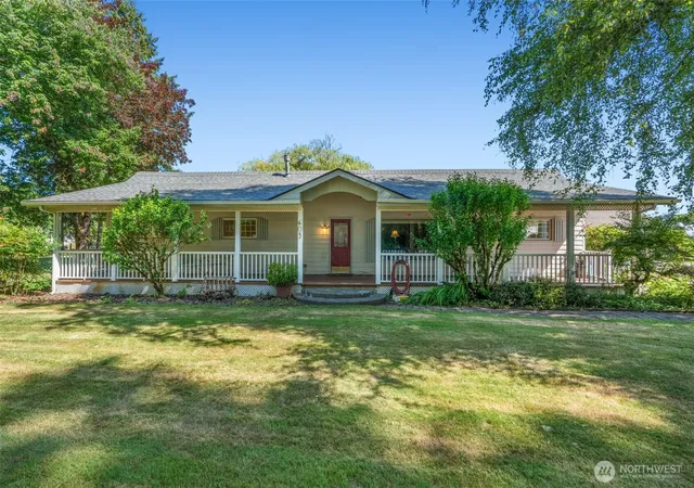 Photo 3 of Single family home for sale at 603 Gish Rd, Onalaska, WA 98570 | MLS# NWM2556620 | Listing updated on 2026-09-22