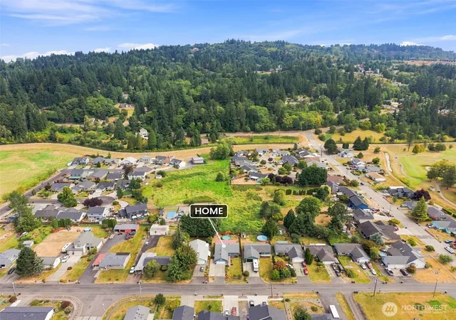 Photo 2 of Single family home for sale at 4236 Pennsylvania, Longview, WA 98632 | MLS# NWM2556623 | Listing updated on 2026-09-22