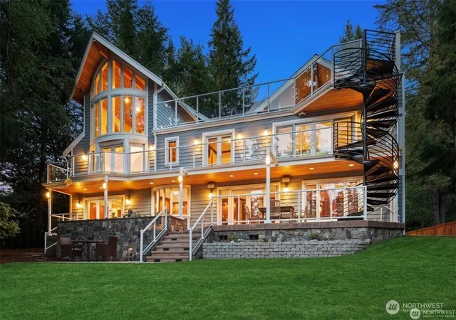 Photo 3 of Single family home for sale at 11009 317th Avenue Ne, Carnation, WA 98014 | MLS# NWM2556656 | Listing updated on 2026-09-27