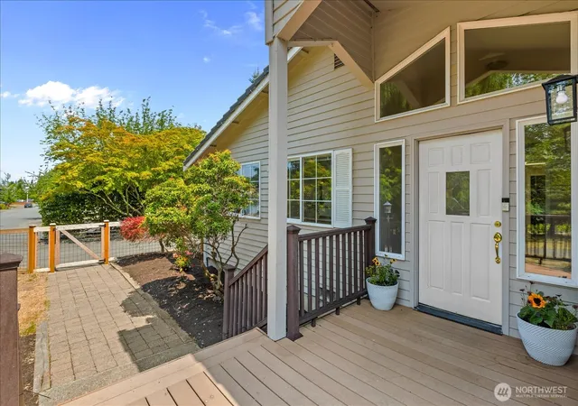 Photo 2 of Sale Pending at 8120 4th Street Se, Lake Stevens, WA 98258 | MLS# NWM2556657 | Listing updated on 2026-09-25