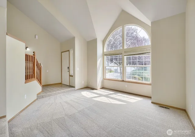 Photo 3 of Sale Pending at 17809 112th Avenue SE, Renton, WA 98055 | MLS# NWM2556662 | Listing updated on 2026-10-01