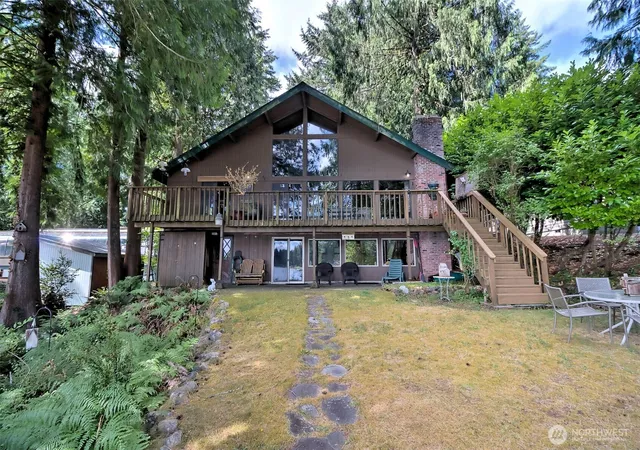 Single family home for sale at 910 E St Andrews Dr, Shelton, WA 98584 | MLS# NWM2556666