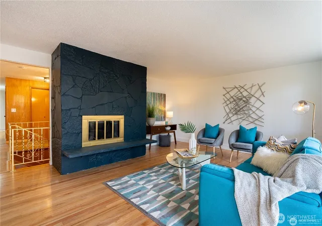 Photo 4 of Single family home for sale at 11502 93rd Avenue SW, Lakewood, WA 98498 | MLS# NWM2556683 | Listing updated on 2026-09-23
