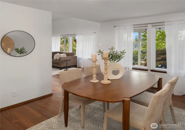 Photo 4 of Single family home for sale at 4301 72nd Avenue W, University Place, WA 98466 | MLS# NWM2556692 | Listing updated on 2026-09-30