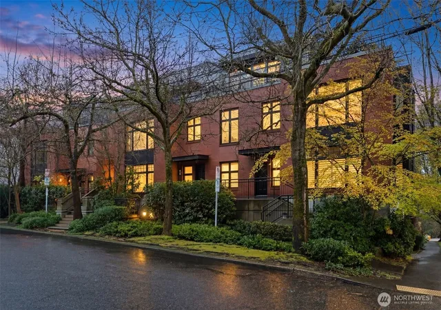 Townhouse for sale at 1 Ward St #C, Seattle, WA 98109 | MLS# NWM2556699