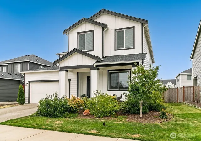 Photo 1 of Single family home for sale at 1235 Panoramic Loop, Bremerton, WA 98312 | MLS# NWM2556703 | Listing updated on 2026-09-18