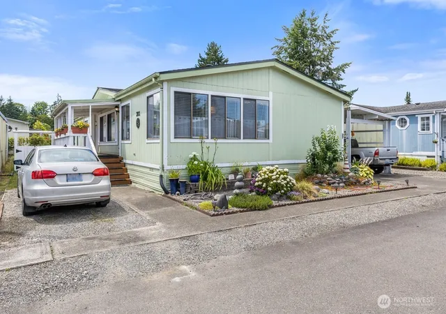 Photo 3 of Contingent at 1111 Archwood Dr Sw #281, Olympia, WA 98502 | MLS# NWM2556719 | Listing updated on 2026-09-22